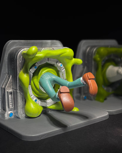 Uncoloured Portalled Book Ends