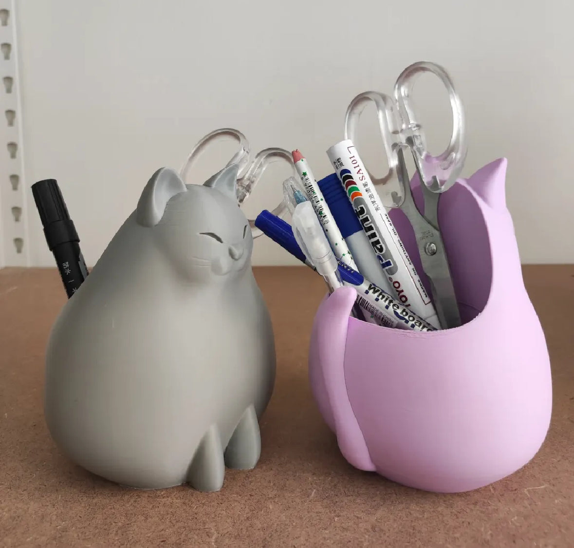 Pen Holder